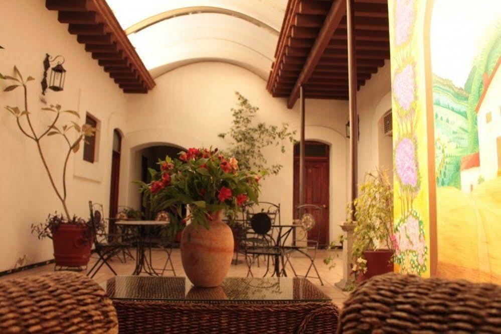 Capital O El Nito Posada Oaxaca Dış mekan fotoğraf